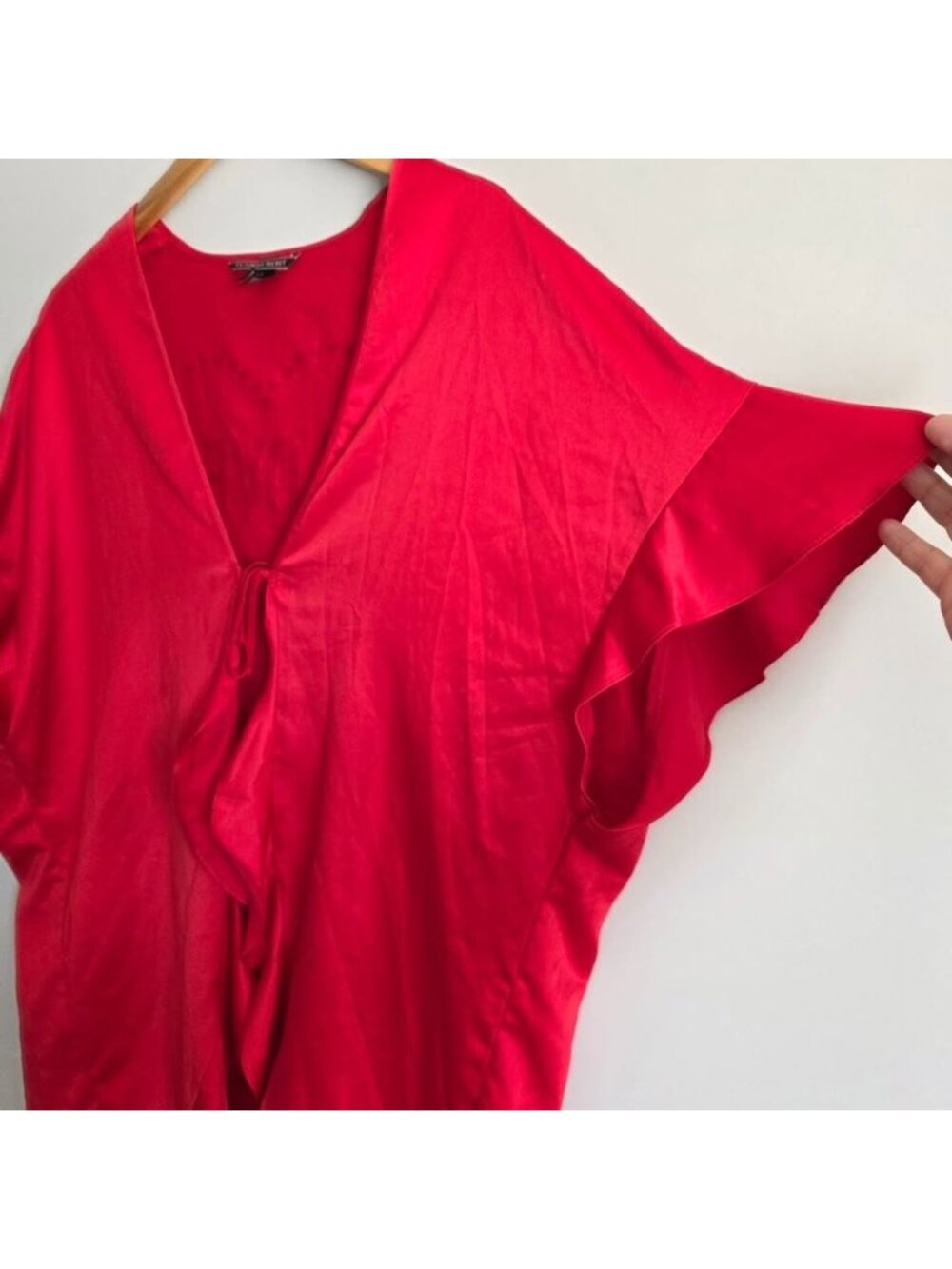 Victoria's Secret Red Satin Robe One Size - Picture 4 of 7